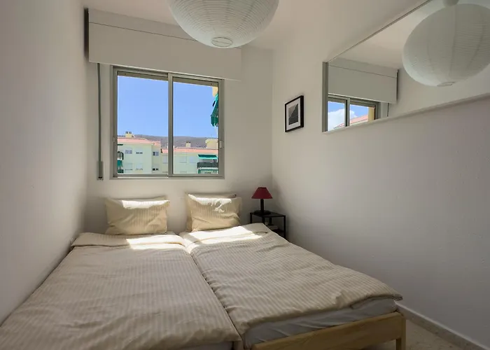 דירה 3 Bedrooms, 2 Bathrooms, Sea View, Pool, Tennis Court לוס כריסטיאנוס