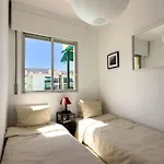 3 Bedrooms, 2 Bathrooms, Sea View, Pool, Tennis Court Appartement