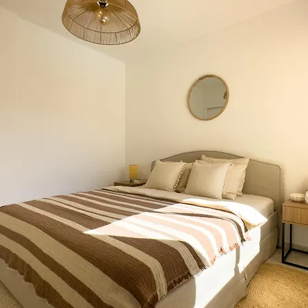 Los Cristianos Sea View Apartment Pool And Tennis Apartment *