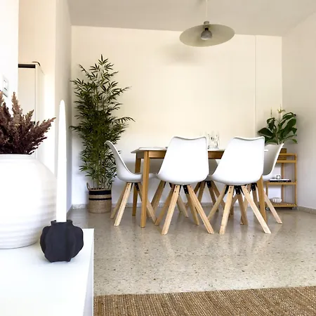 Los Cristianos Sea View Apartment Pool And Tennis Apartment *