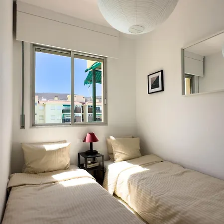 Los Cristianos Sea View Apartment Pool And Tennis Apartment