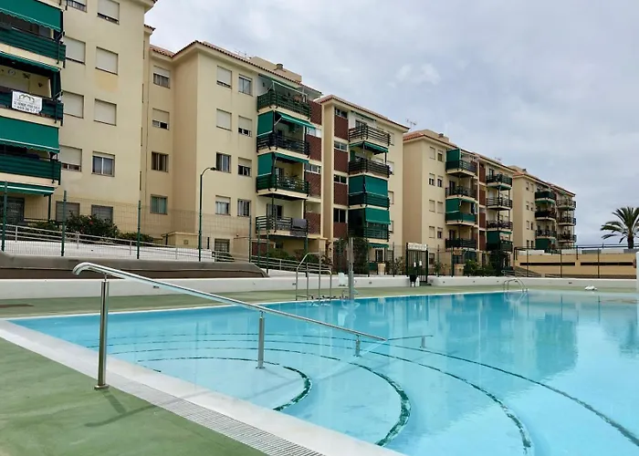 Apartman 3 Bedrooms, 2 Bathrooms, Sea View, Pool, Tennis Court